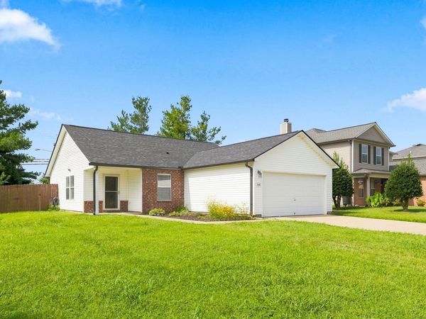 2663 Sutherland Dr , Thompsons Station, TN 37179