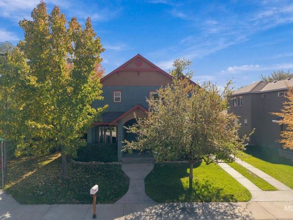 199 E Wishbone Ct, Boise, ID 83706
