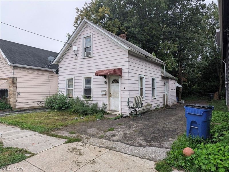 3812 E 54th Street, Cleveland, OH 44105 Photo 8