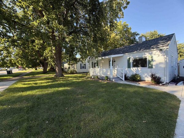 319 E Chippewa Avenue, South Bend, IN 46614