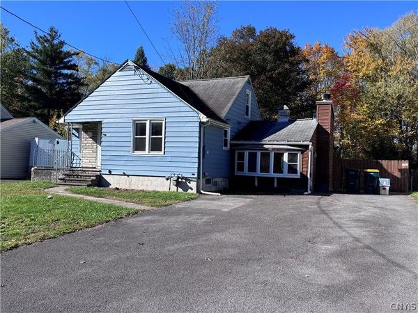 126 Van Mara Drive, Syracuse, NY 13212