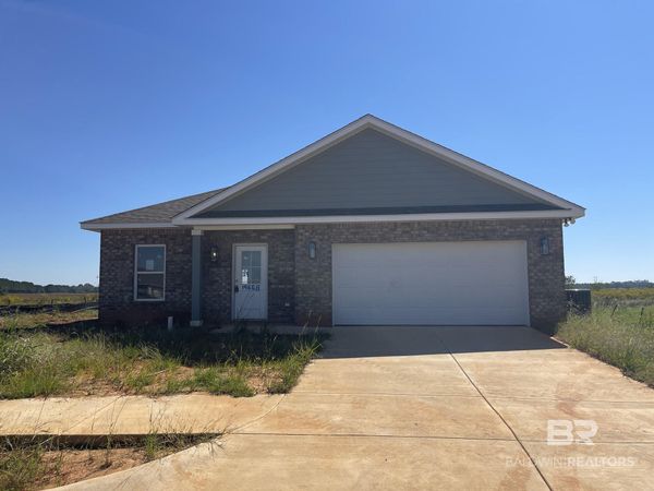 19668 Amberley Road, Robertsdale, AL 36567