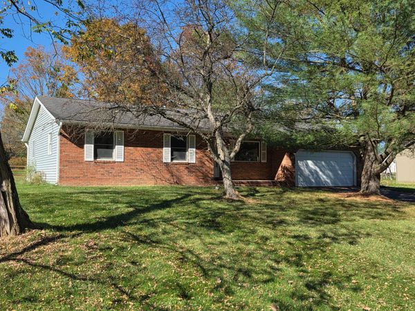 58 Knoll Drive, Granville, OH 43023