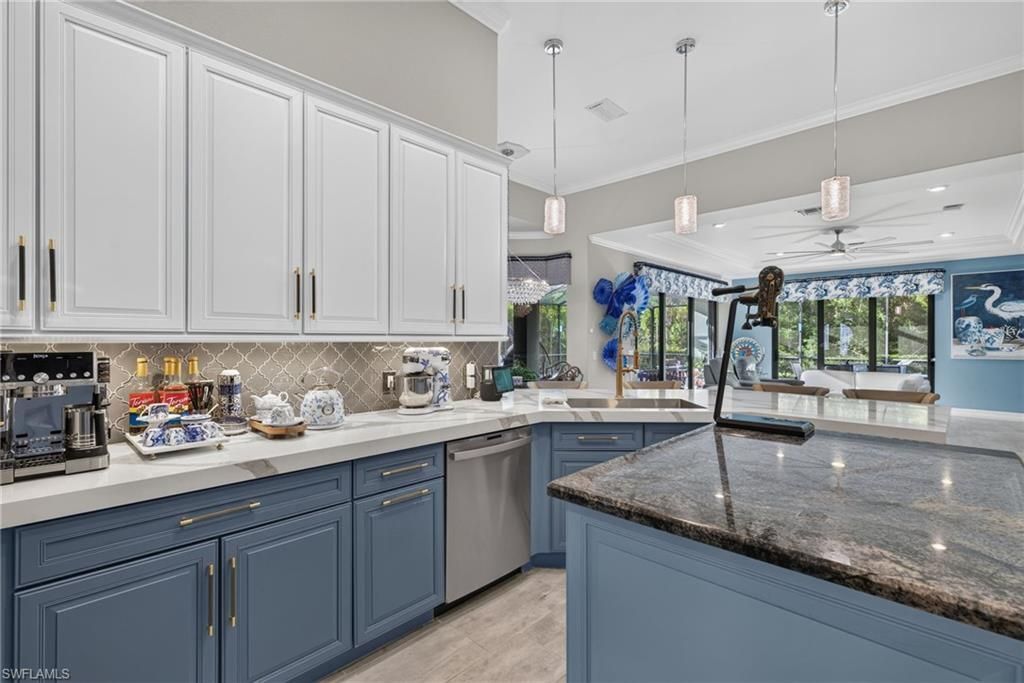 2299 Somerset Pl, Naples, FL 34120 Photo