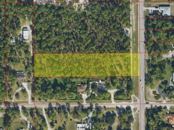 8th St Ne , NAPLES, FL 34120