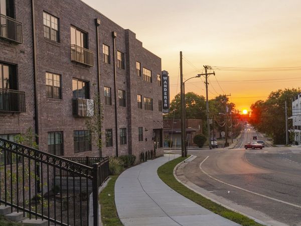 404 Douglas Ave , Nashville, TN 37207