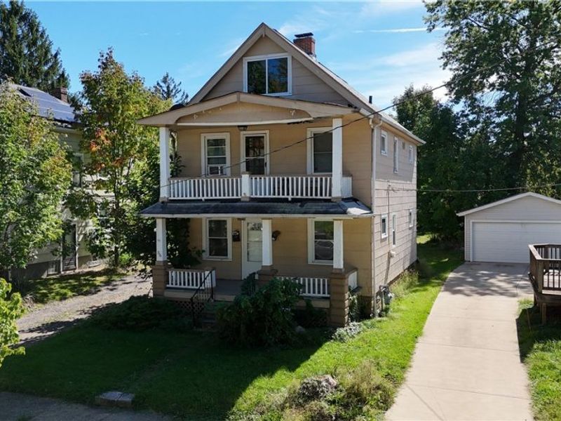 56 Charles Street , Bedford, OH 44146 Photo 2
