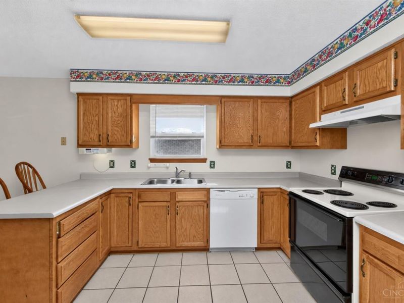 4766 Circle Drive, Fairfield, OH 45014 Photo 11
