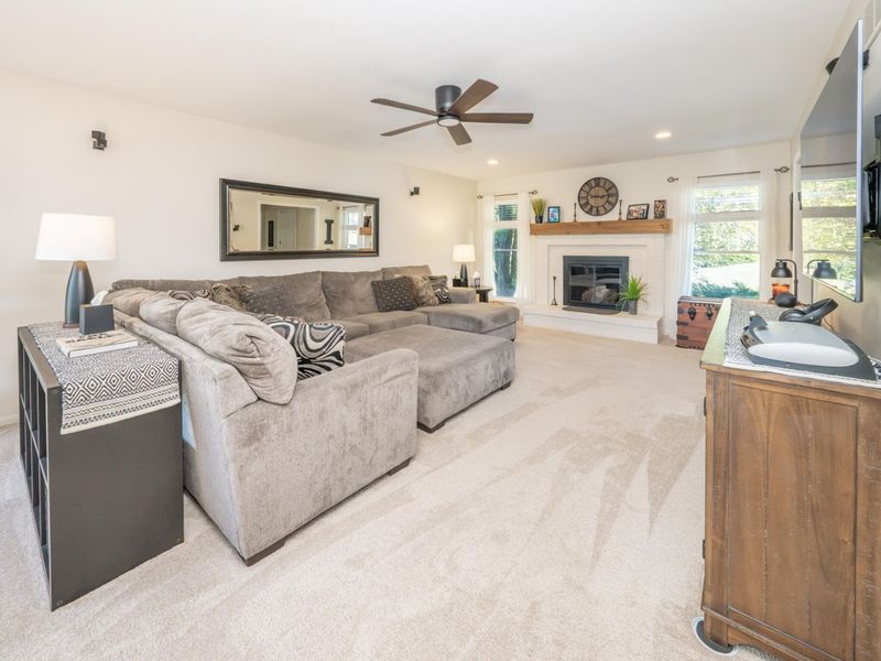 8069 Trailwood Court, Florence, KY 41042 Photo 5