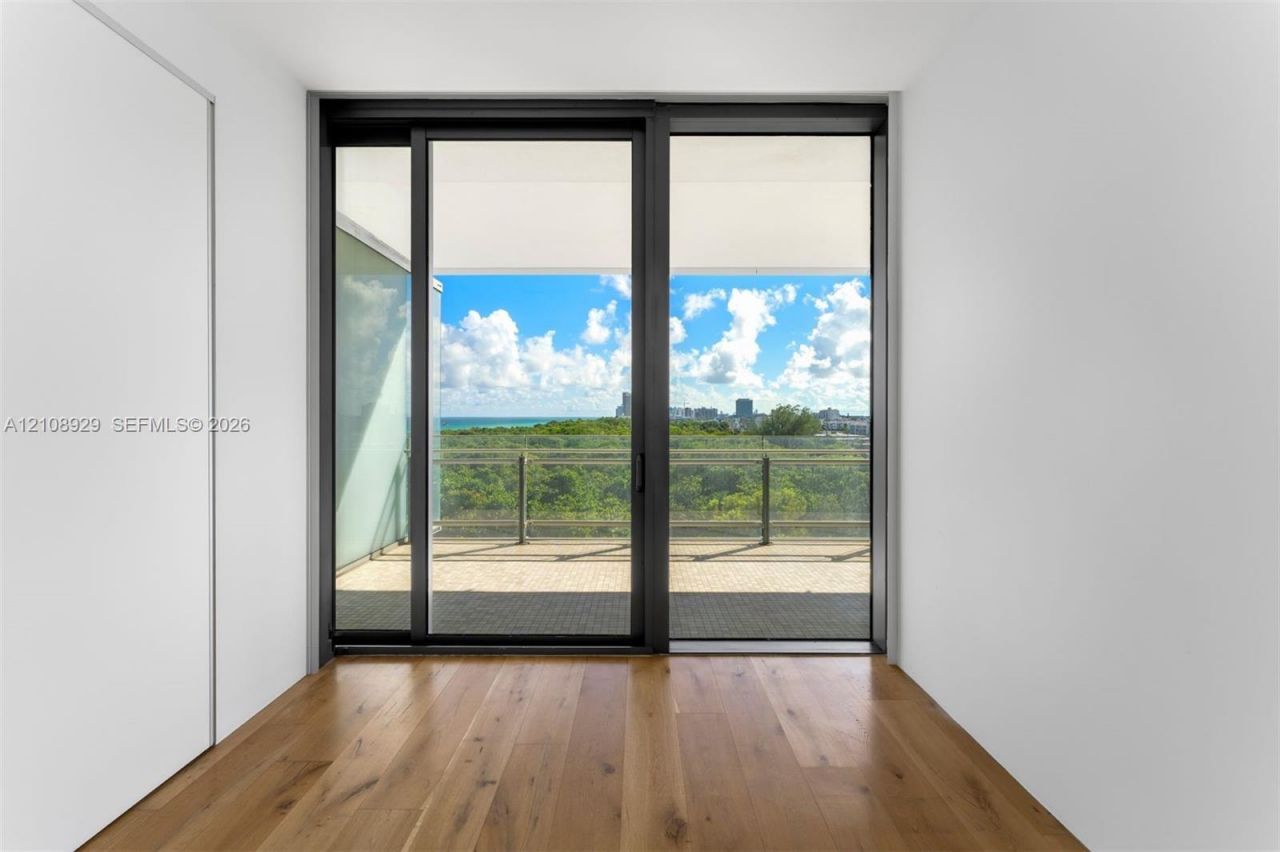 8701 Collins Ave, Unit 606, Miami Beach, FL 33154 Photo