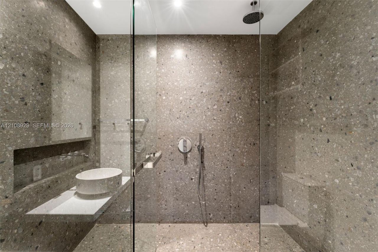 8701 Collins Ave, Unit 606, Miami Beach, FL 33154 Photo