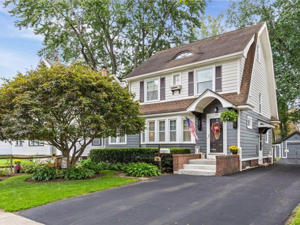 153 Rawlinson Rd , Rochester, NY 14617