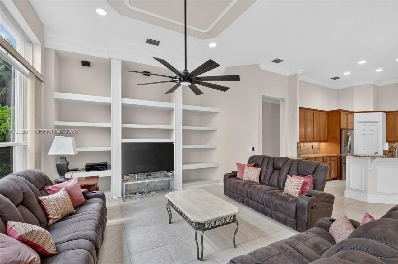 911 Forest Glen Ln , Wellington, FL 33414 Photo