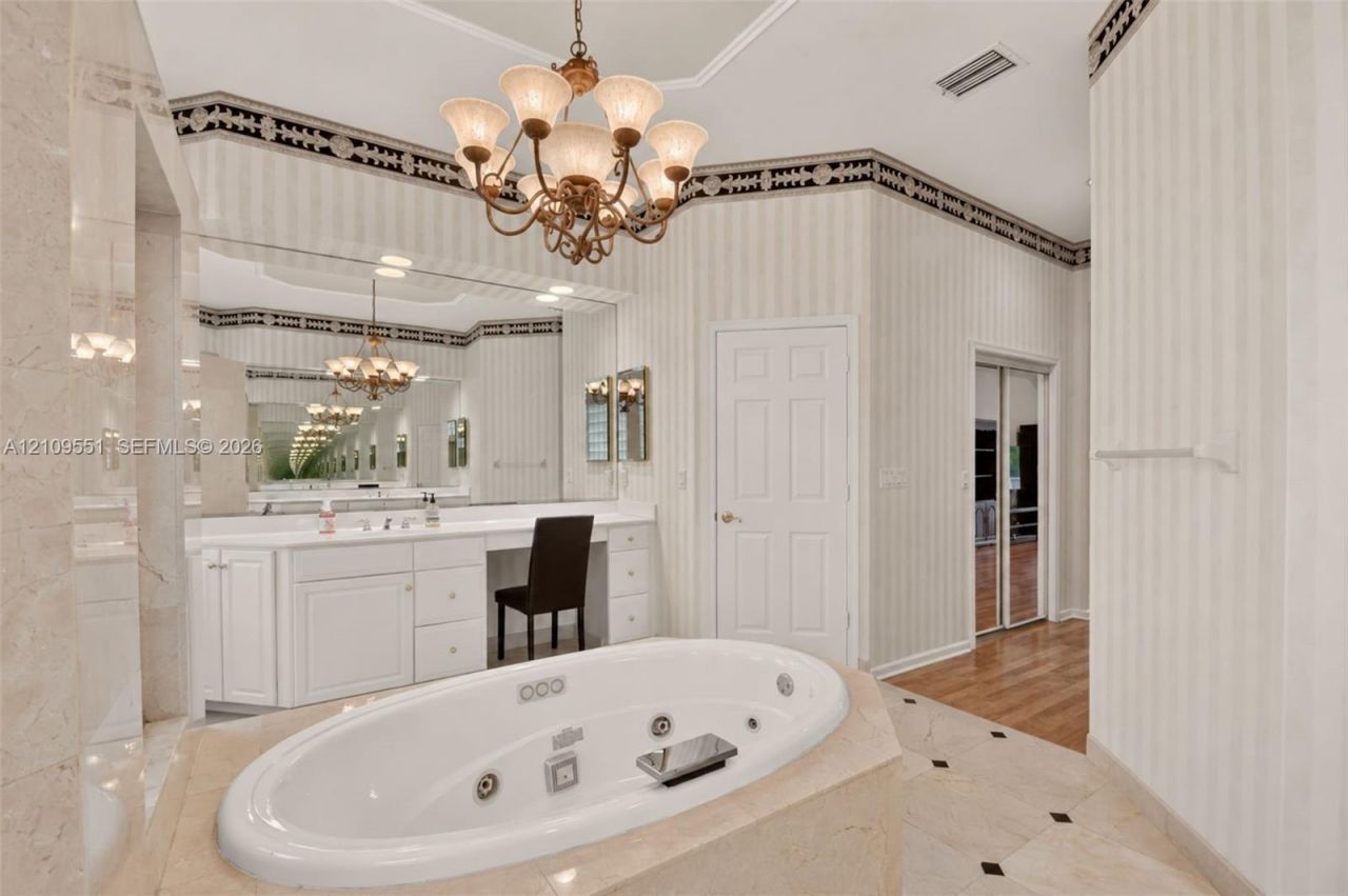911 Forest Glen Ln , Wellington, FL 33414 Photo