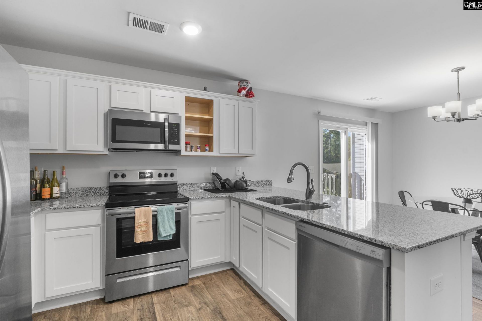 209 Wannamaker Way  Photo 4