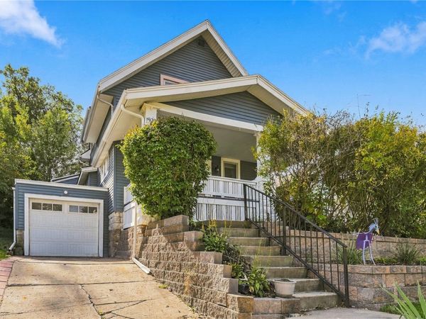 1929 8th Avenue SE, Cedar Rapids, IA 52403