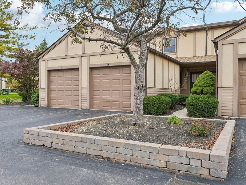 644 Alta View Court , Unit 52, Worthington, OH 43085 Photo 2