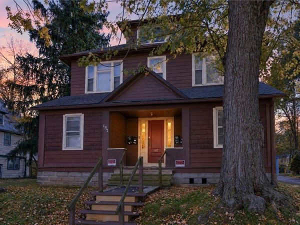 157 Arnett Boulevard , Rochester, NY 14619