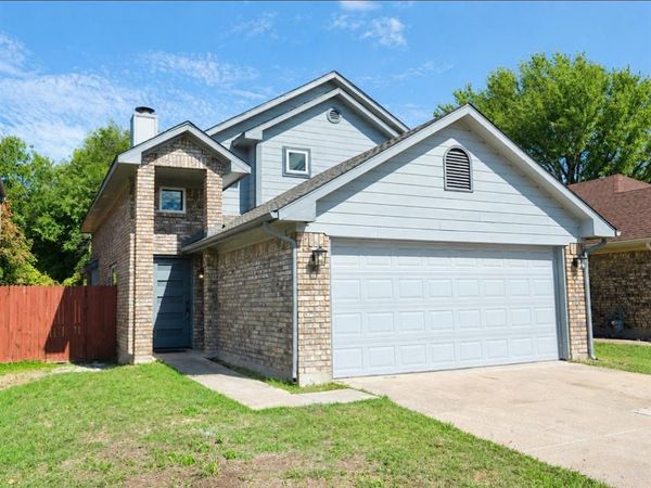 1826 Mcalaster Street , Cedar Hill, TX 75104