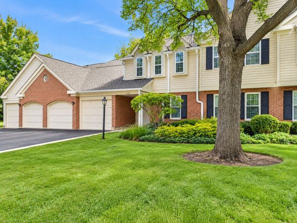 1404 NOTTINGHAM Court , Unit C2, Wheeling, IL 60090