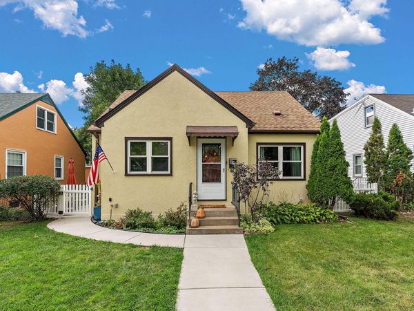 828 3rd Avenue S, South Saint Paul, MN 55075