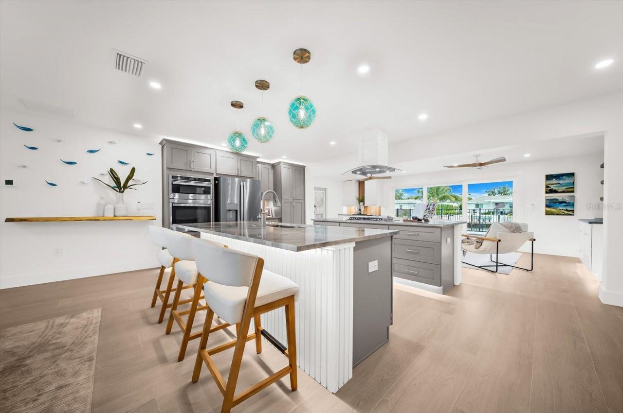 10304 Kingfisher Road W, Bradenton, FL 34209 Photo