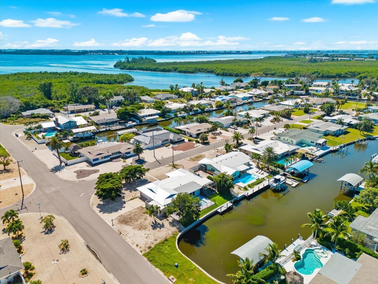 10304 Kingfisher Road W, Bradenton, FL 34209 Photo