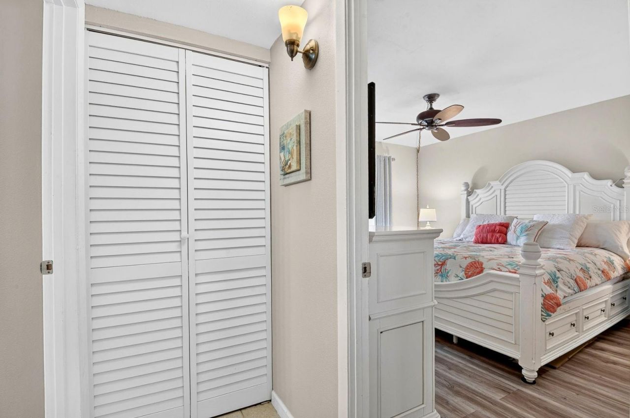 4440 Ironwood Circle, Unit 206D, Bradenton, FL 34209 Photo