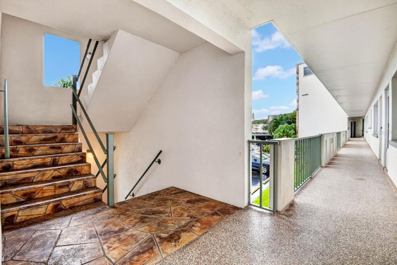 4440 Ironwood Circle, Unit 206D, Bradenton, FL 34209 Photo
