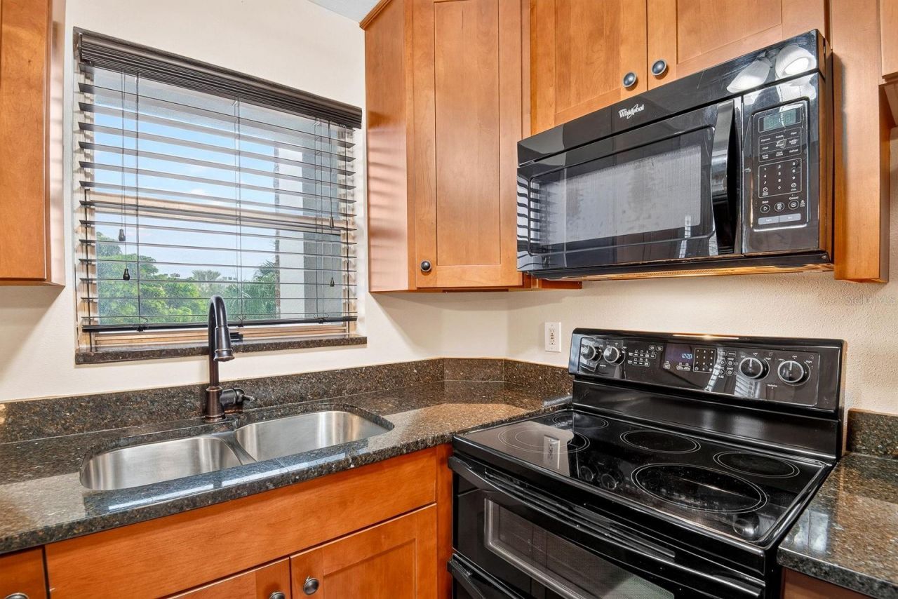 4440 Ironwood Circle, Unit 206D, Bradenton, FL 34209 Photo