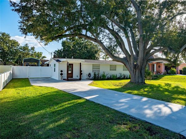 9014 W NORFOLK STREET , TAMPA, FL 33615