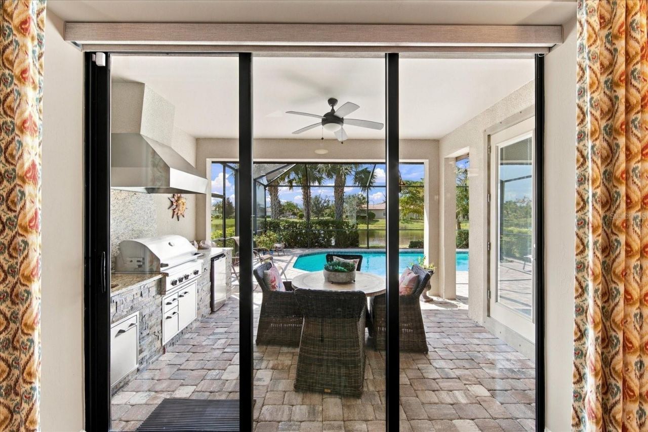 6808 Chester Trail, Bradenton, FL 34202 Photo