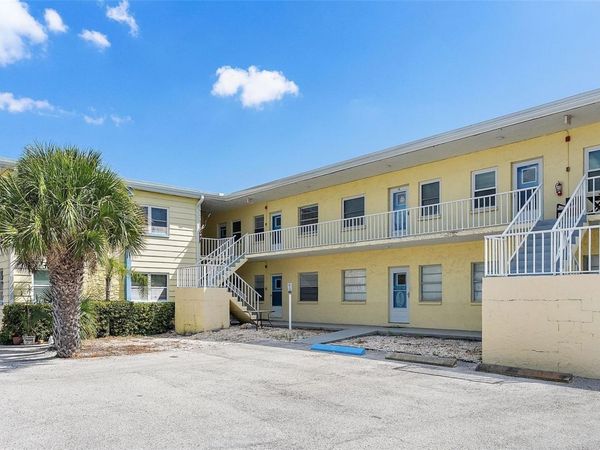 9895 1ST STREET E, Unit 9, TREASURE ISLAND, FL 33706