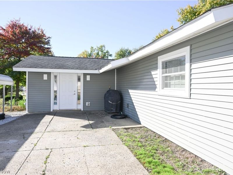 2777 Elton Street, Streetsboro, OH 44241 Photo 2