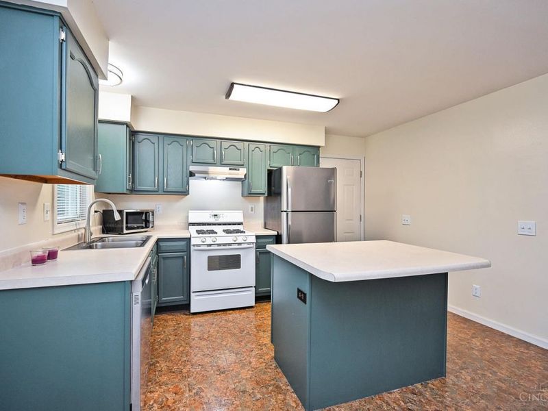 360 Walnut Street, Williamsburg, OH 45176 Photo 12