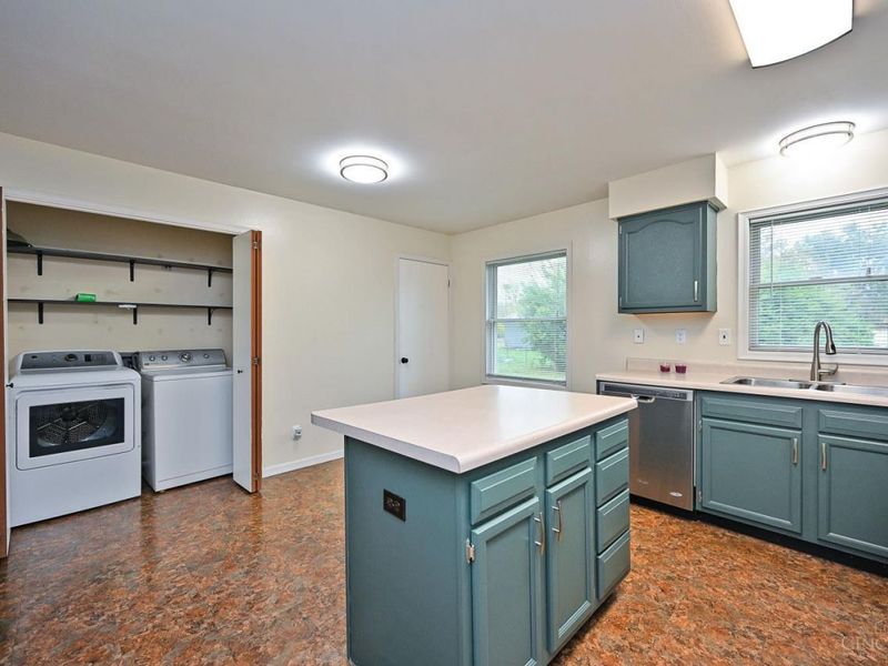 360 Walnut Street, Williamsburg, OH 45176 Photo 16
