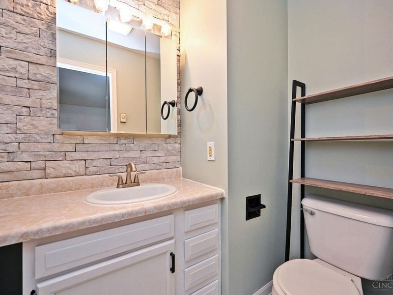 360 Walnut Street, Williamsburg, OH 45176 Photo 21