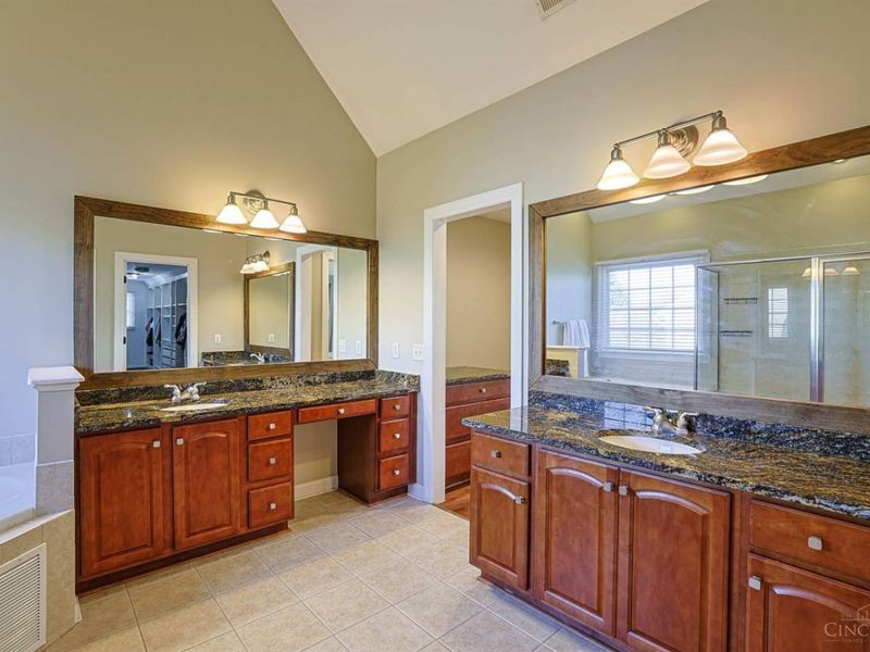 8270 Windsor Trail, Liberty Township, OH 45044 Photo 32