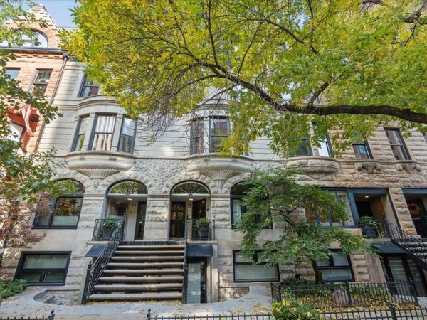 78 E Elm Street , Unit 3, Chicago, IL 60611