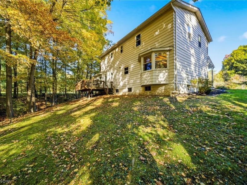 16425 Stagecoach Drive , Garrettsville, OH 44231 Photo 6