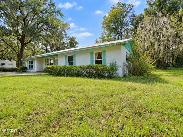 367 HORSEMAN CLUB Road, Palatka, FL 32177