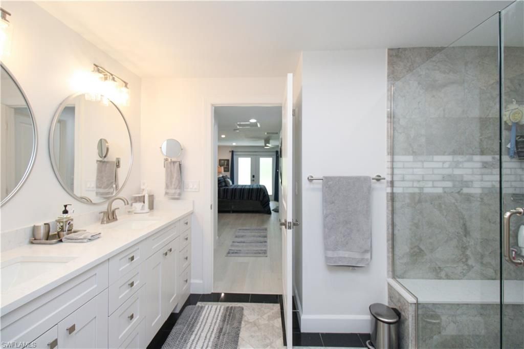 1555 Crayton Rd , Naples, FL 34102 Photo