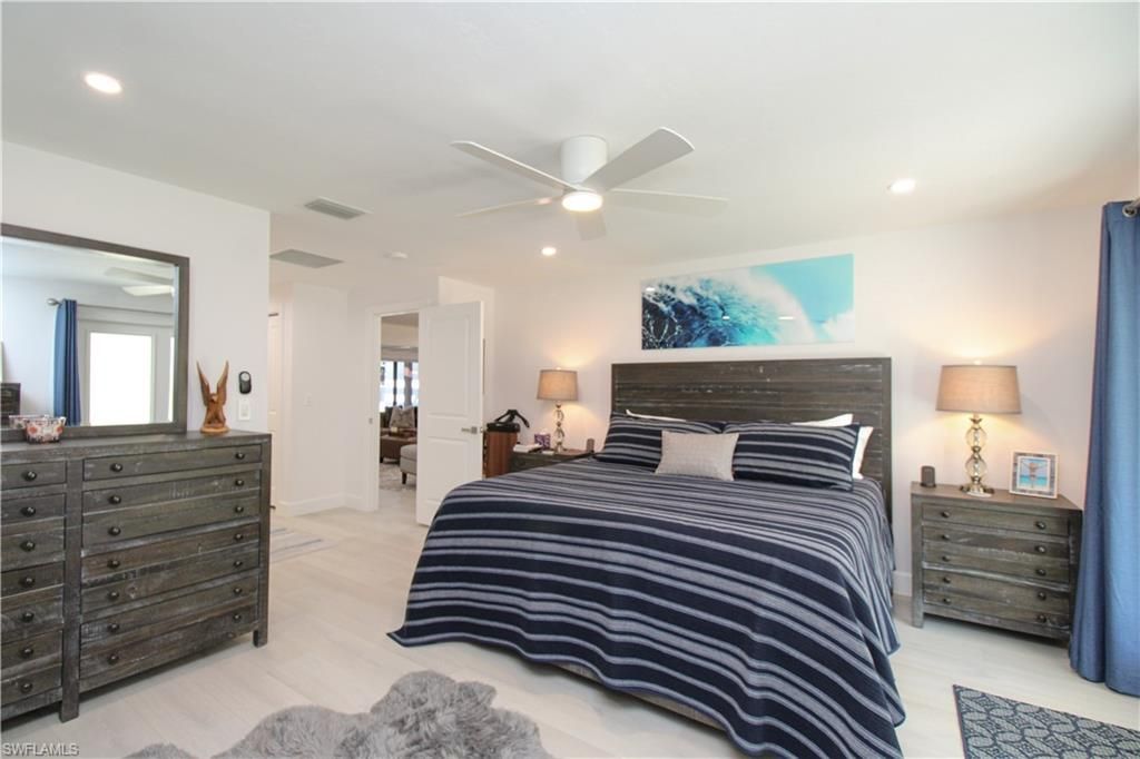 1555 Crayton Rd , Naples, FL 34102 Photo