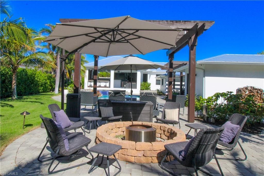 1555 Crayton Rd , Naples, FL 34102 Photo