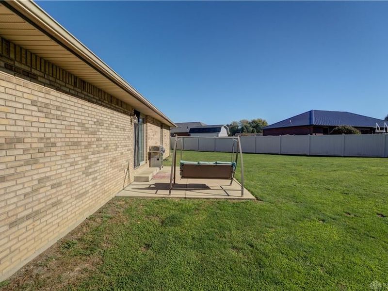 104 Warwick Court, Greenville, OH 45331 Photo 32