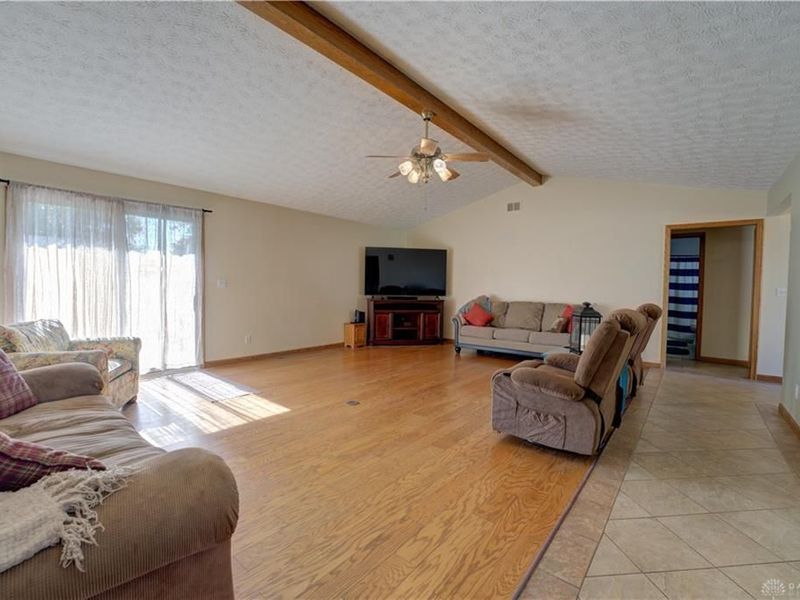 104 Warwick Court, Greenville, OH 45331 Photo 6