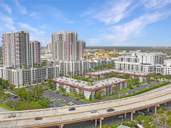 8101 SW 72nd Ave , Unit 311W, Miami, FL 33143