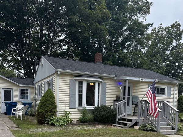 45 S Orchard Street, Hart, MI 49420