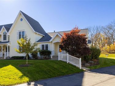 34 Hamlin Drive, Canandaigua, NY 14424