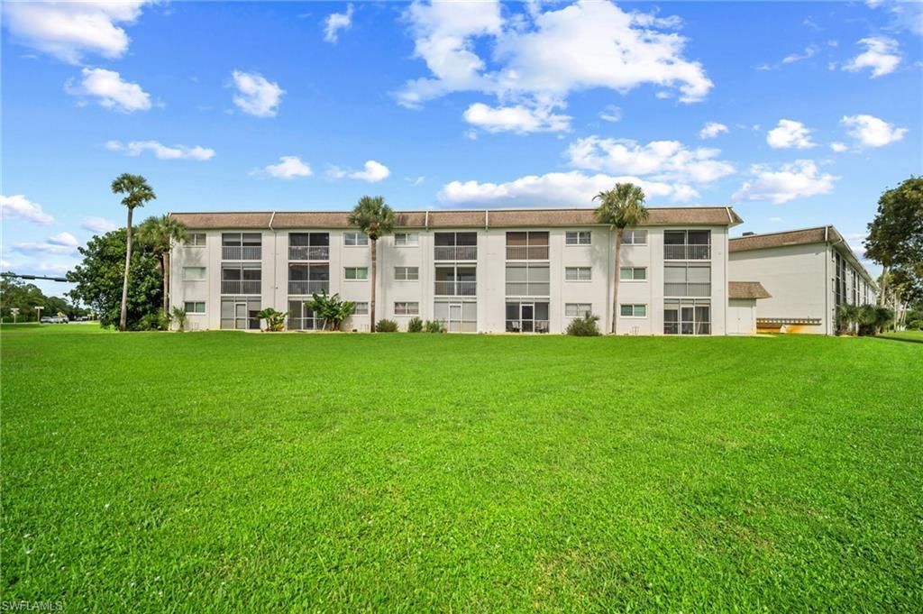 5635 Rattlesnake Hammock Rd, Unit 203D, Naples, FL 34133 Photo